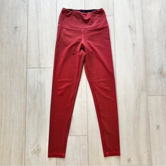 Strut This High Waisted Workout Leggings - Picture 1 of 3